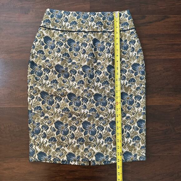 Magaschoni Collection blue gold & cream floral pencil skirt size 8 - Picture 8 of 9